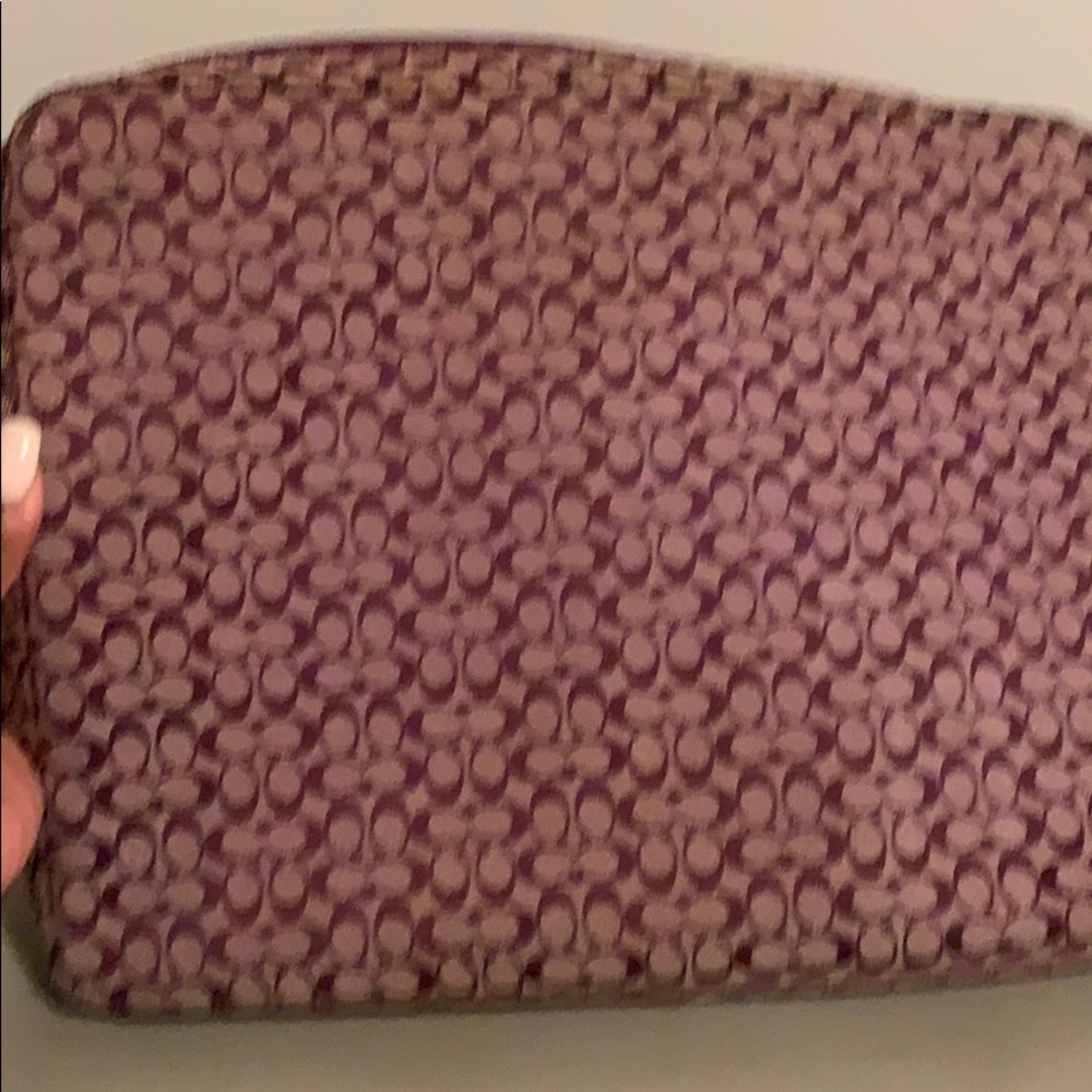 Coach purple laptop case - Picture 3 of 3